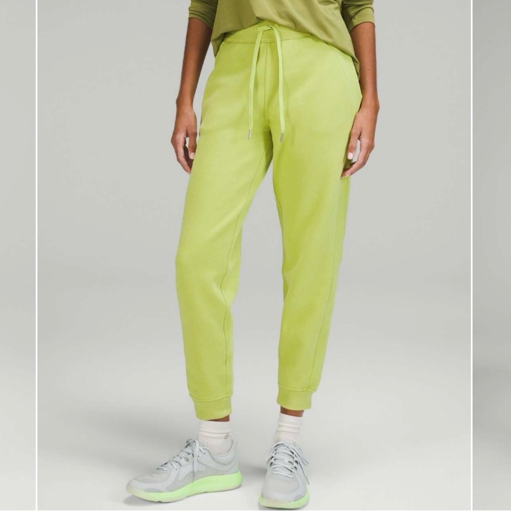 Lululemon Sz 0 Scuba High Rise Jogger Athleisure Casual Warm Women's Sweatpants - Picture 8 of 12